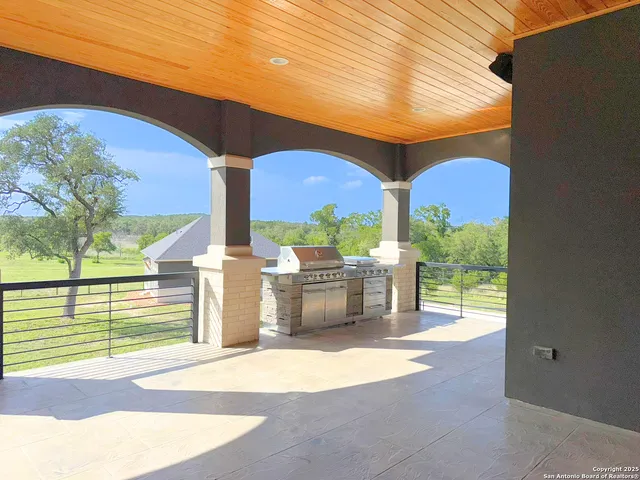 a view of an entryway