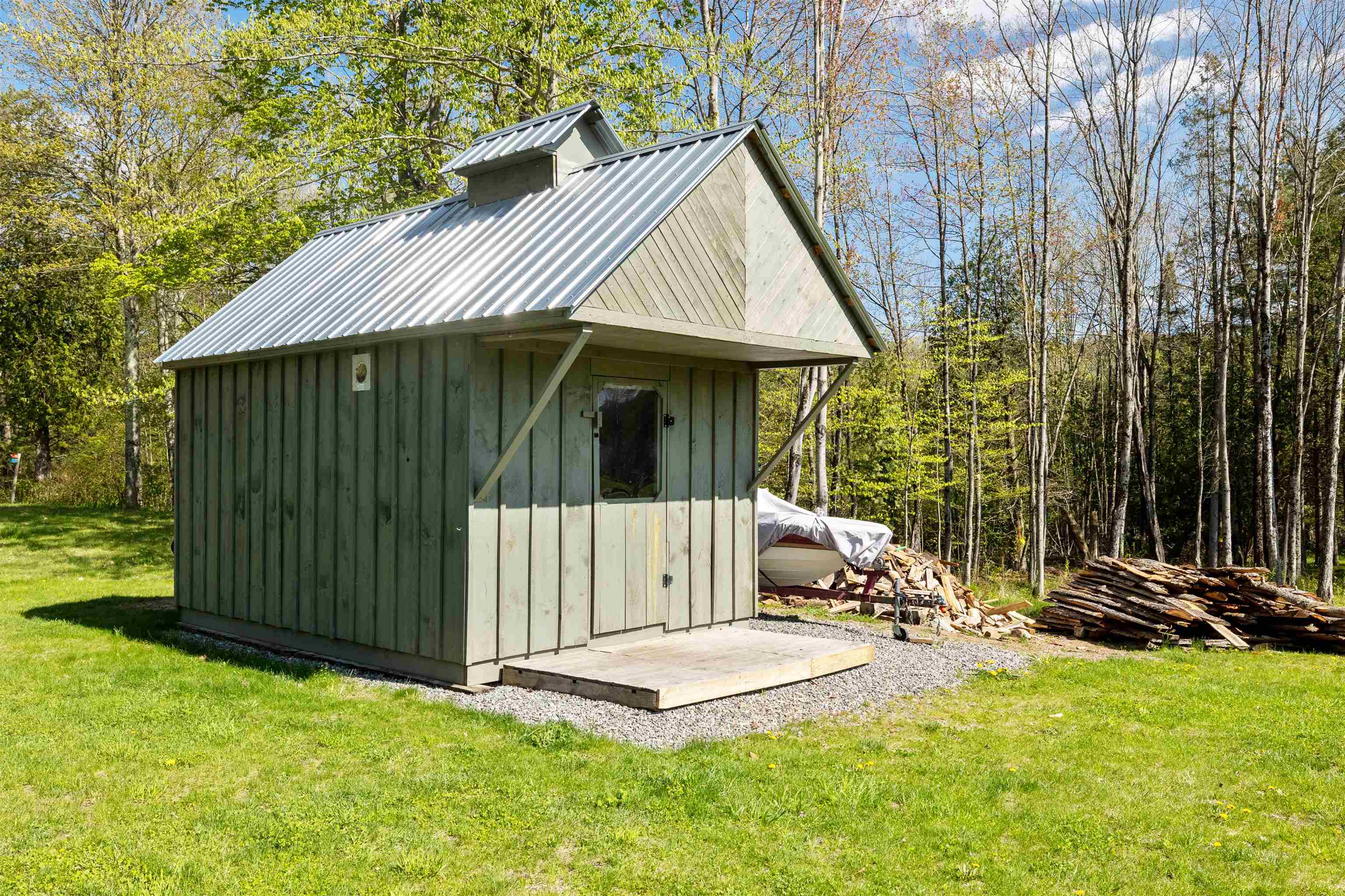 73 Cedar Drive Sheldon, VT 05483 - Photo 7 of 40