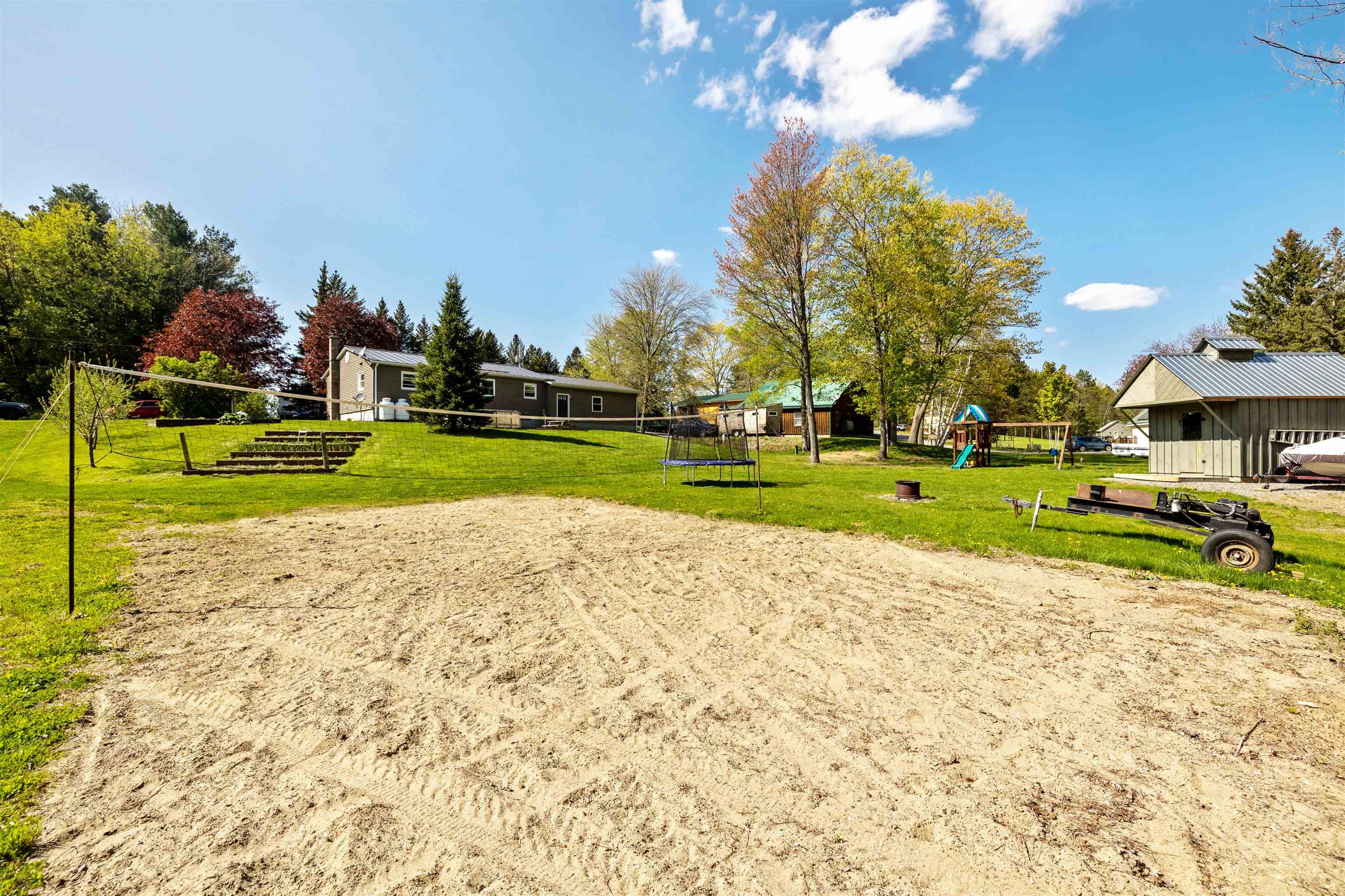 73 Cedar Drive Sheldon, VT 05483 - Photo 8 of 40