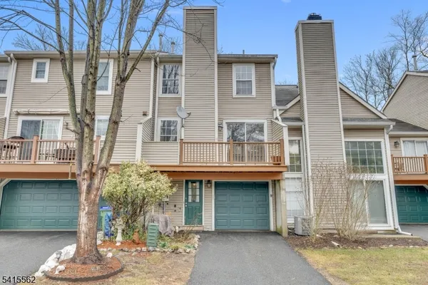 $2,400 | 28 Grosbeak Drive, Hackettstown, NJ 07840
