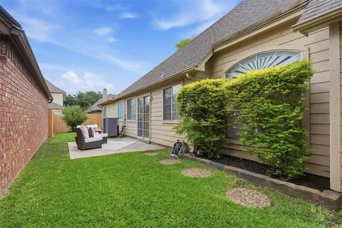 $425,000 | 313 Pecos Trail, Irving, TX 75063