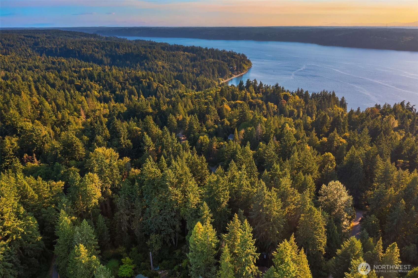 107 133rd Street Southwest Vashon, WA 98070 - Photo 9 of 10