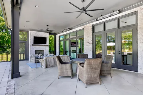 $2,599,900 | 6083 Porters Union Way, Arrington, TN 37014