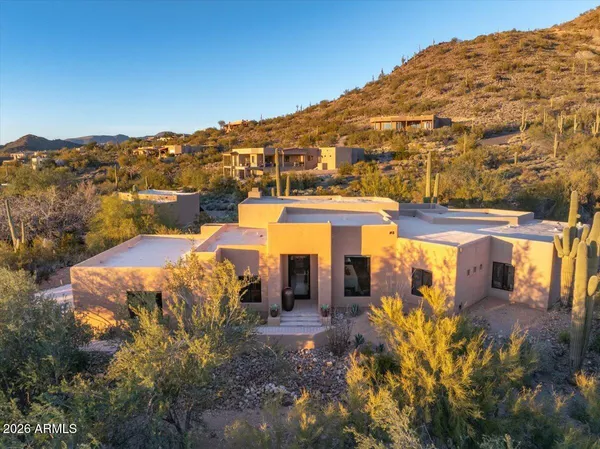 $1,465,000 | 35007 North Sunset Trail, Carefree, AZ 85377