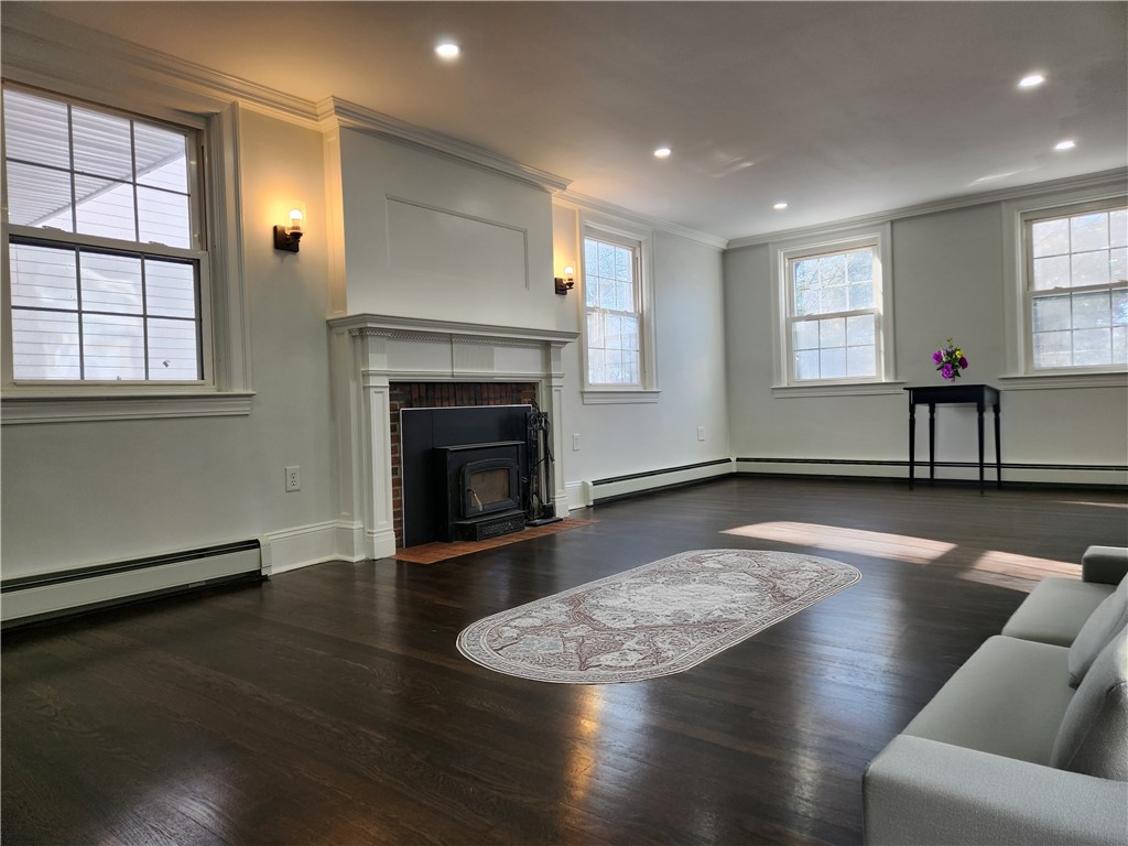 599 Harris Avenue Woonsocket, RI 02895 - Photo 13 of 48 Fireplace.
Virtually staged.