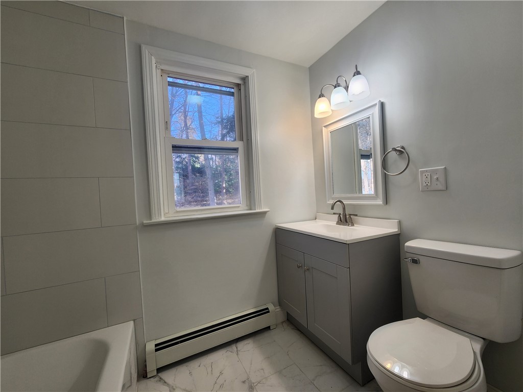 599 Harris Avenue Woonsocket, RI 02895 - Photo 26 of 48 Family Bath
