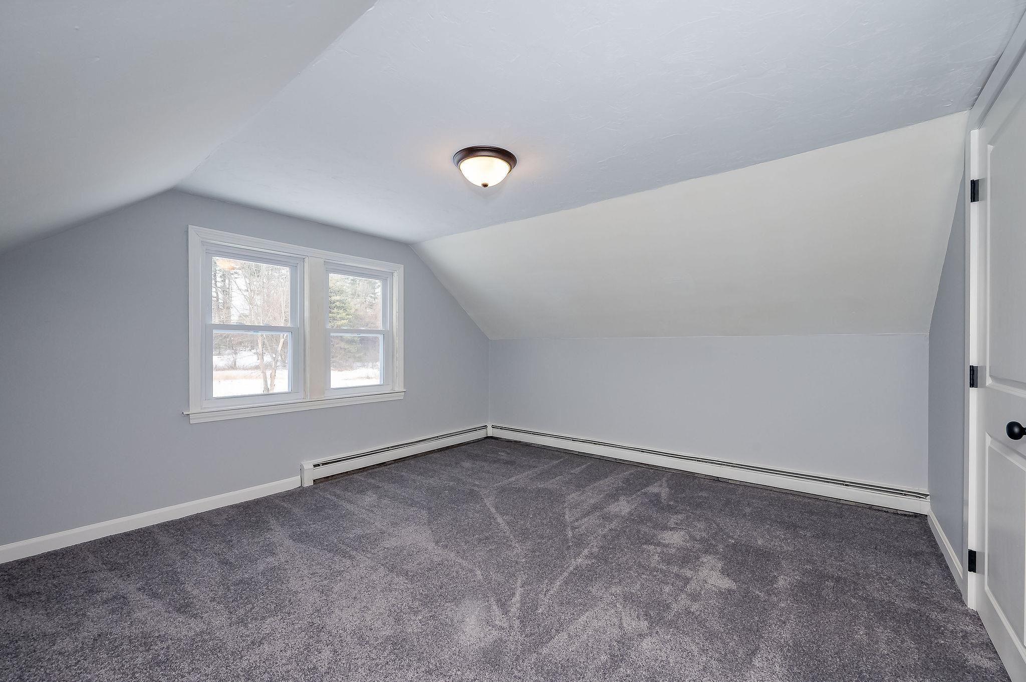 141 Flagg Road Rochester, NH 03839 - Photo 20 of 39