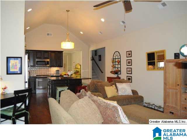1069 Regent Park Drive Birmingham, AL 35242 - Photo 9 of 20