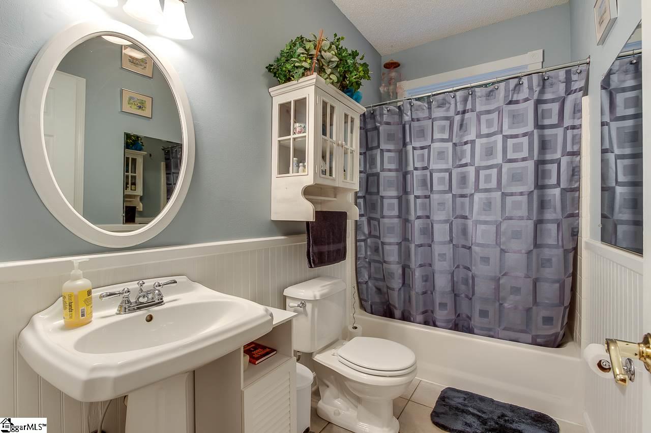 115 Pleasant Hill Road Landrum, SC 29356 - Photo 18 of 28