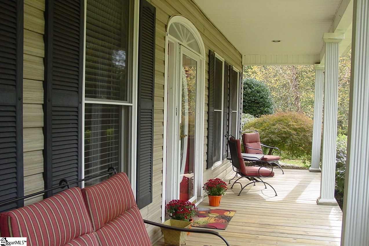 115 Pleasant Hill Road Landrum, SC 29356 - Photo 4 of 28