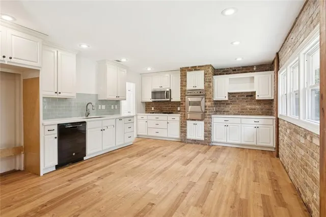 $3,000 | 304 West 6th Avenue, Covington, LA 70433