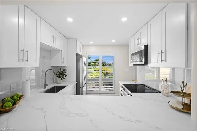 $329,000 | 378 Palm Drive, Unit 1, Naples, FL 34112