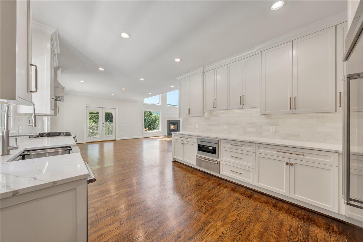 5322 Fox Den Road Roanoke, VA 24018 - Photo 19 of 82 020-MIB08110
