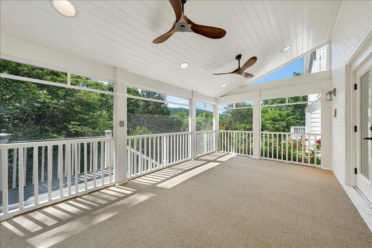 5322 Fox Den Road Roanoke, VA 24018 - Photo 28 of 82 029-MIB07921