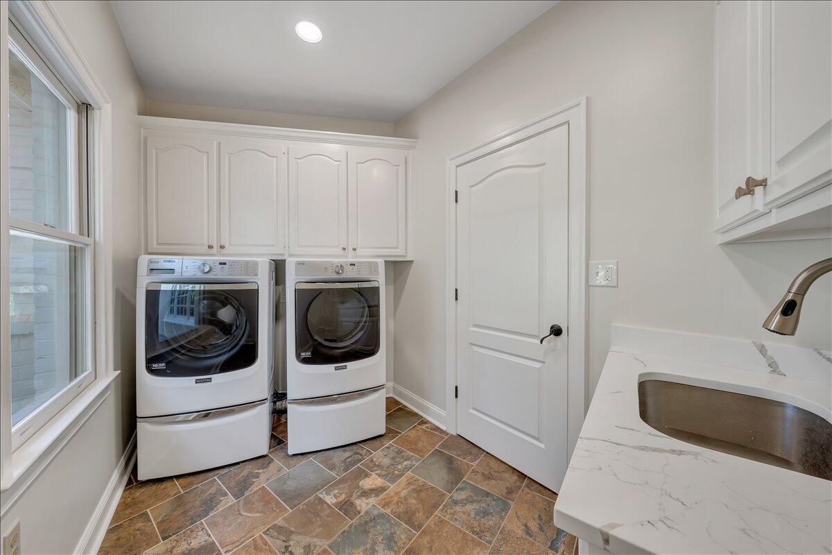 5322 Fox Den Road Roanoke, VA 24018 - Photo 37 of 82 050-MIB07957