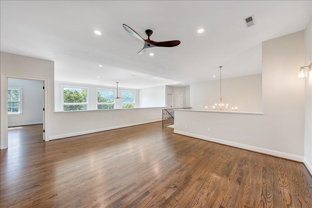 5322 Fox Den Road Roanoke, VA 24018 - Photo 46 of 82 058-MIB08008