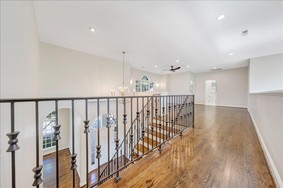 5322 Fox Den Road Roanoke, VA 24018 - Photo 47 of 82 059-MIB08011