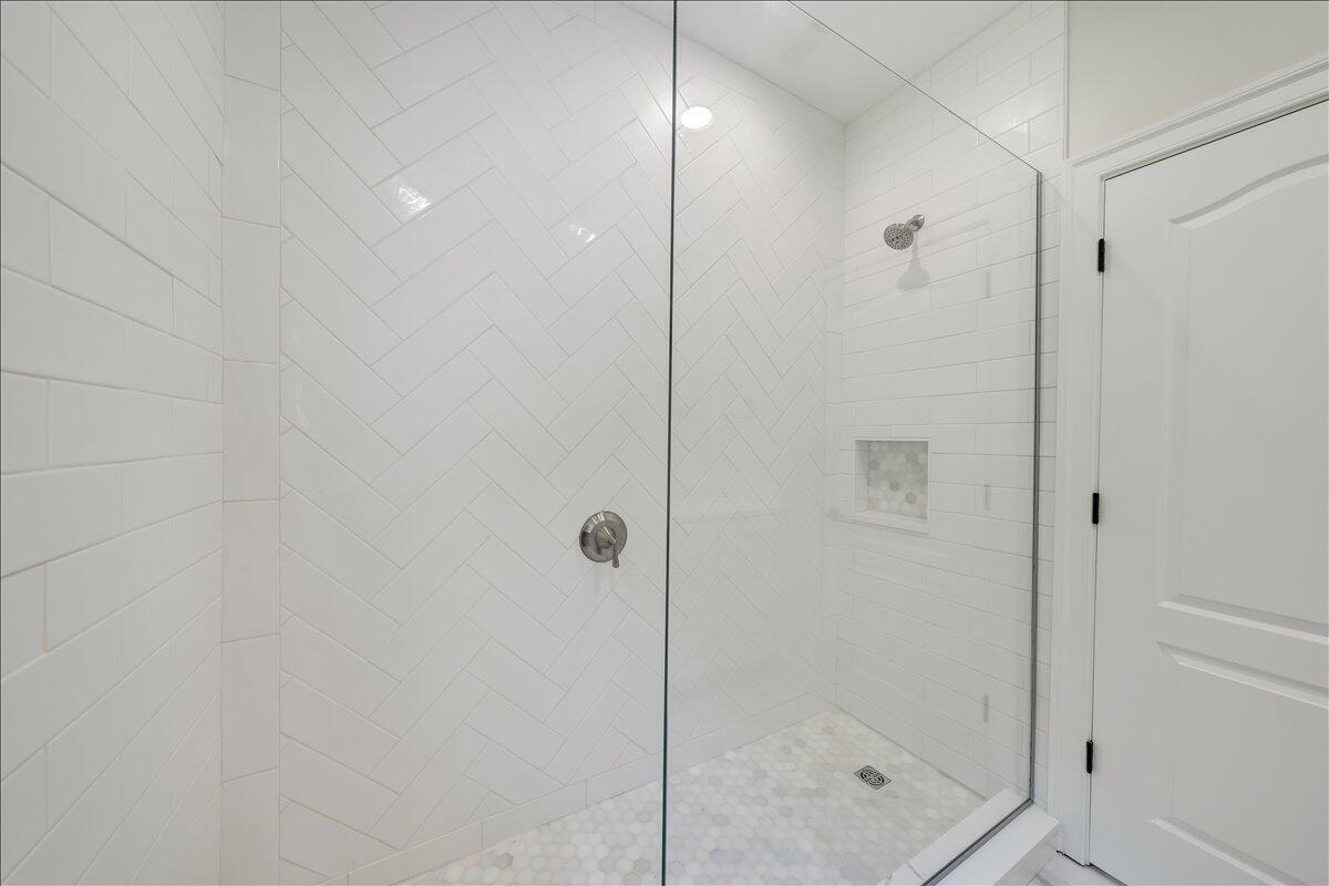5322 Fox Den Road Roanoke, VA 24018 - Photo 57 of 82 069-MIB08041