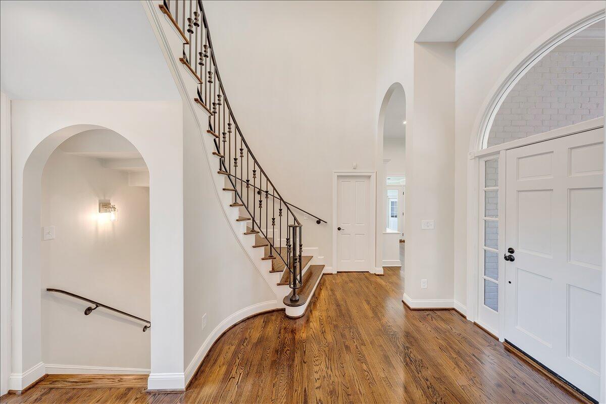 5322 Fox Den Road Roanoke, VA 24018 - Photo 6 of 82 005-MIB07993