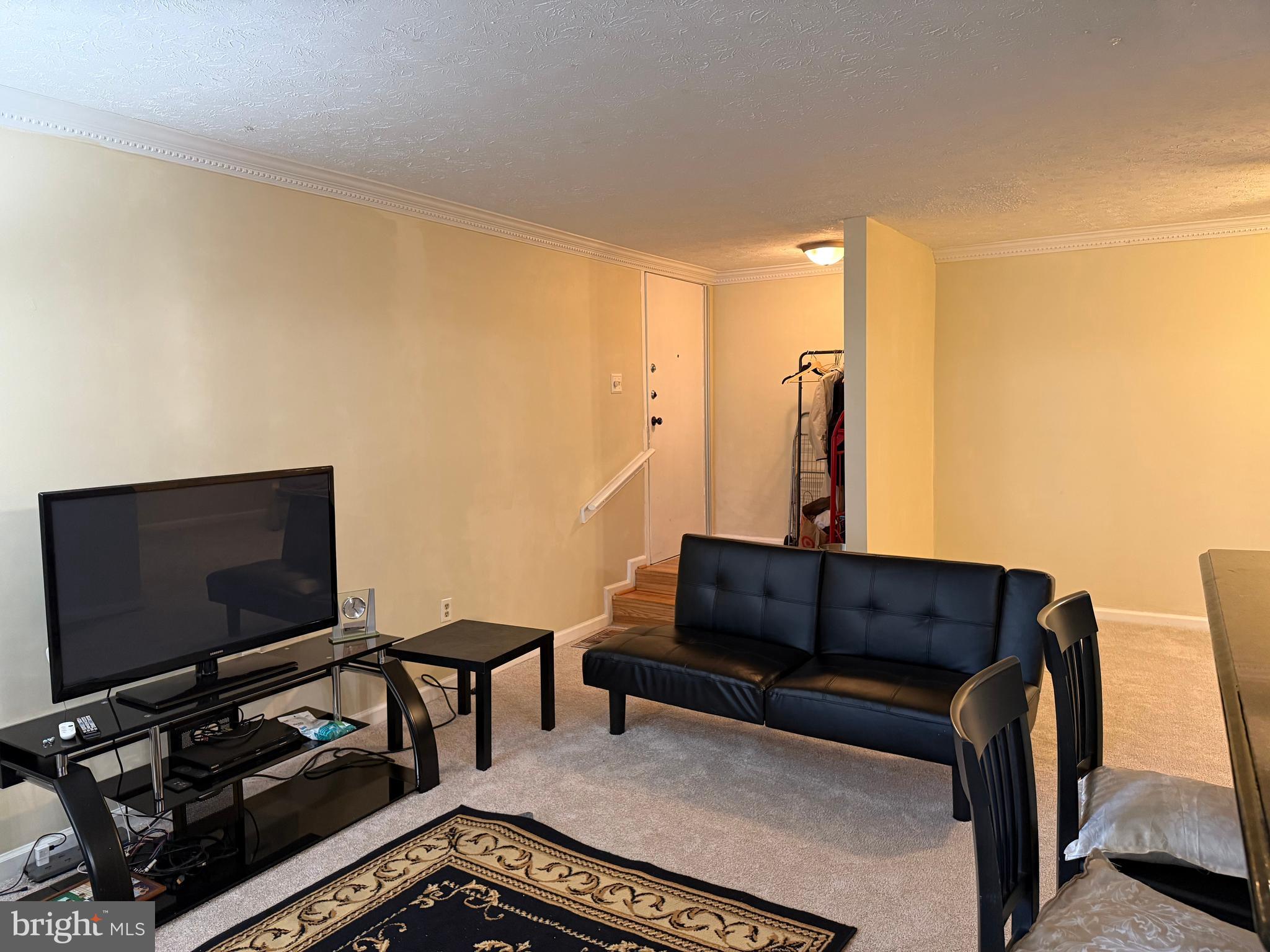 7925 Mandan Road, Unit 204 Greenbelt, MD 20770 - Photo 17 of 41 Living Area 11 of 12