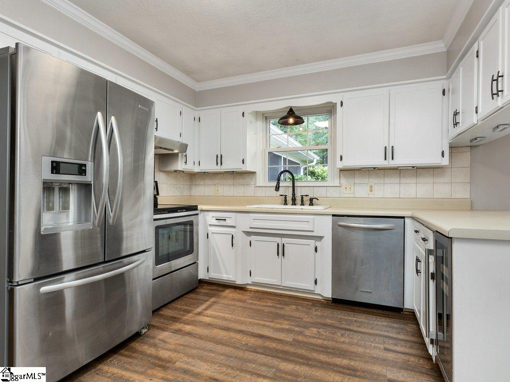 421 State Rd S-42-820 Inman, SC 29349 - Photo 11 of 36