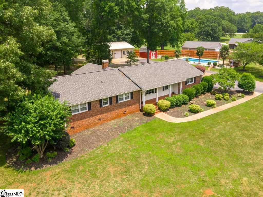 421 State Rd S-42-820 Inman, SC 29349 - Photo 3 of 36