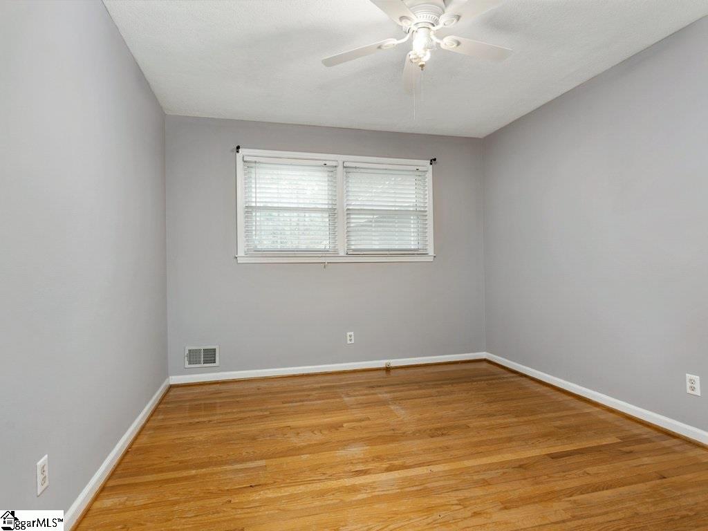 421 State Rd S-42-820 Inman, SC 29349 - Photo 23 of 36