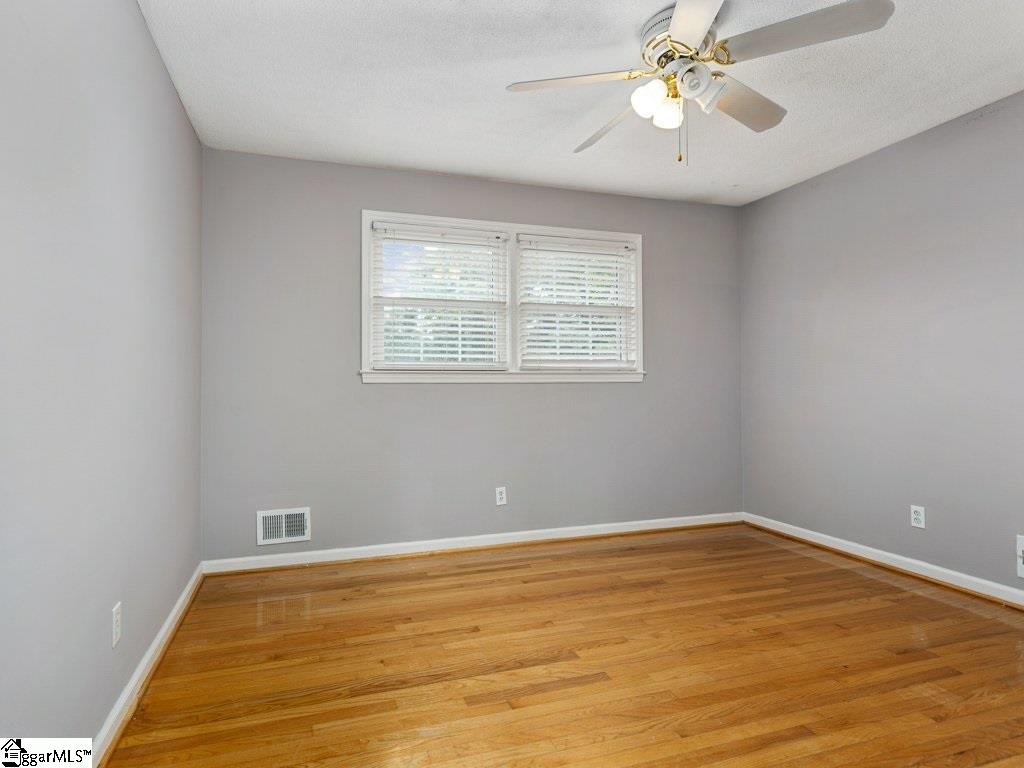 421 State Rd S-42-820 Inman, SC 29349 - Photo 24 of 36