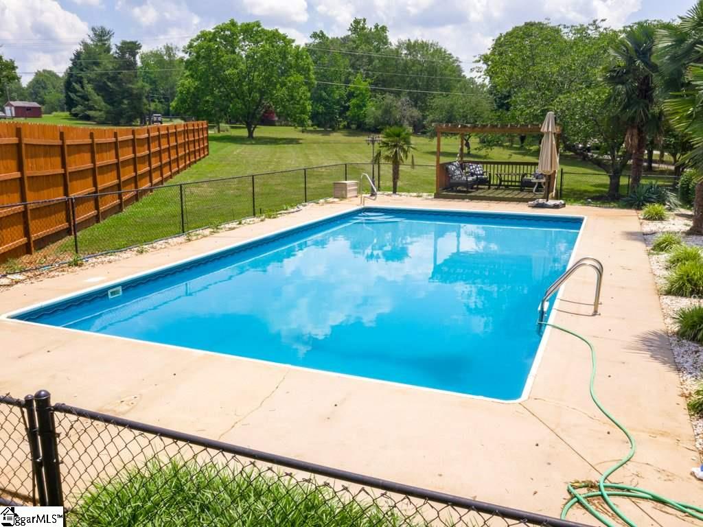 421 State Rd S-42-820 Inman, SC 29349 - Photo 29 of 36