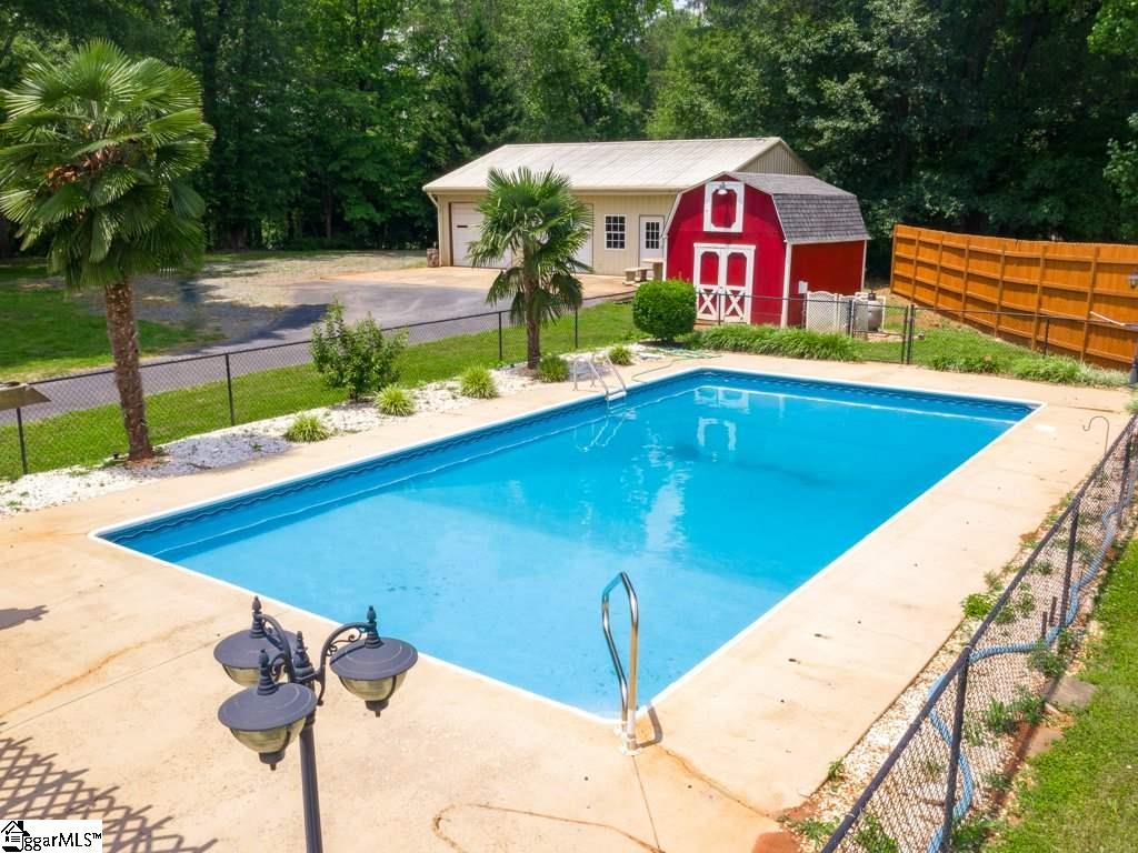 421 State Rd S-42-820 Inman, SC 29349 - Photo 30 of 36