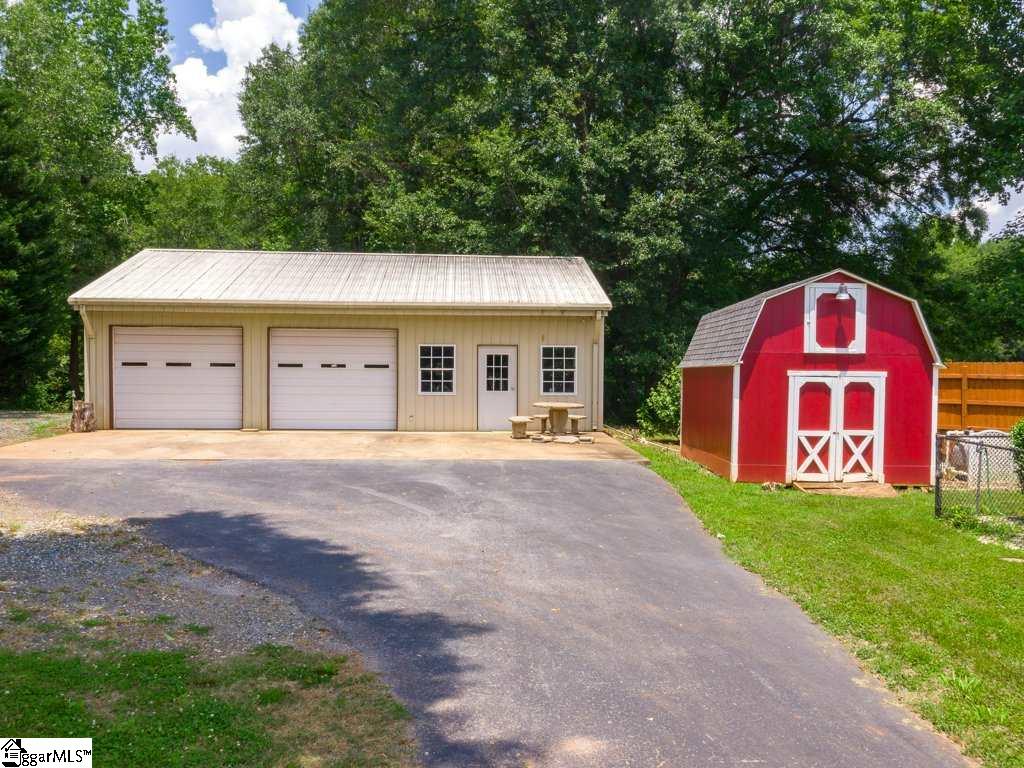 421 State Rd S-42-820 Inman, SC 29349 - Photo 31 of 36