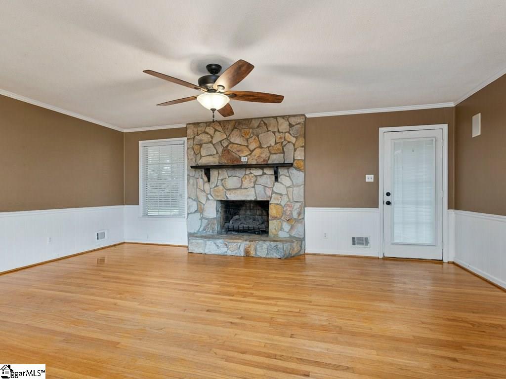421 State Rd S-42-820 Inman, SC 29349 - Photo 7 of 36