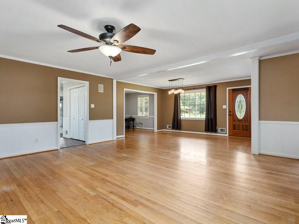 421 State Rd S-42-820 Inman, SC 29349 - Photo 9 of 36