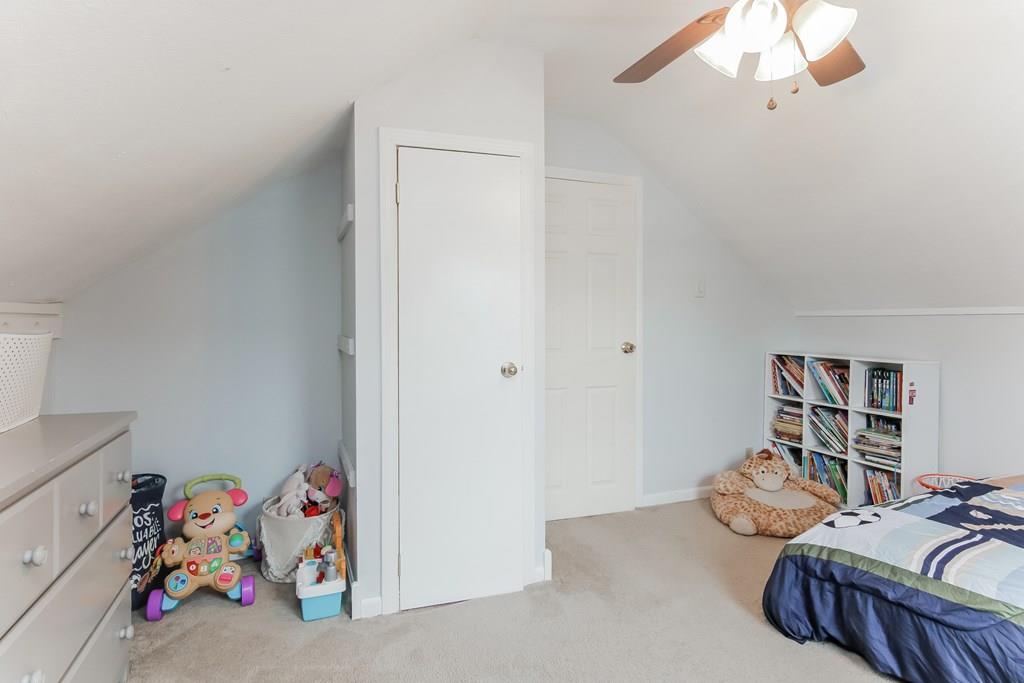 114 Winton Street Springfield, MA 01118 - Photo 12 of 29