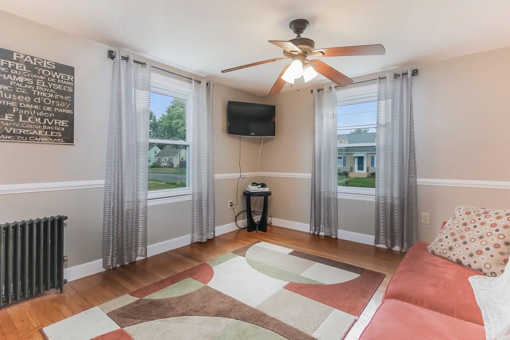 114 Winton Street Springfield, MA 01118 - Photo 15 of 29