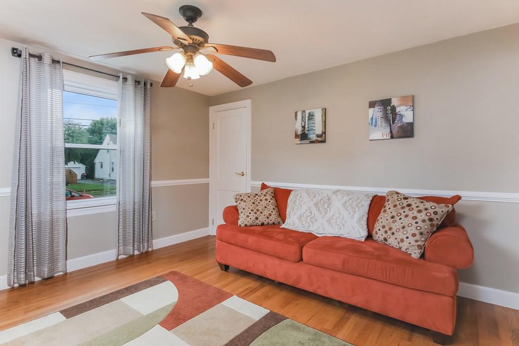 114 Winton Street Springfield, MA 01118 - Photo 16 of 29