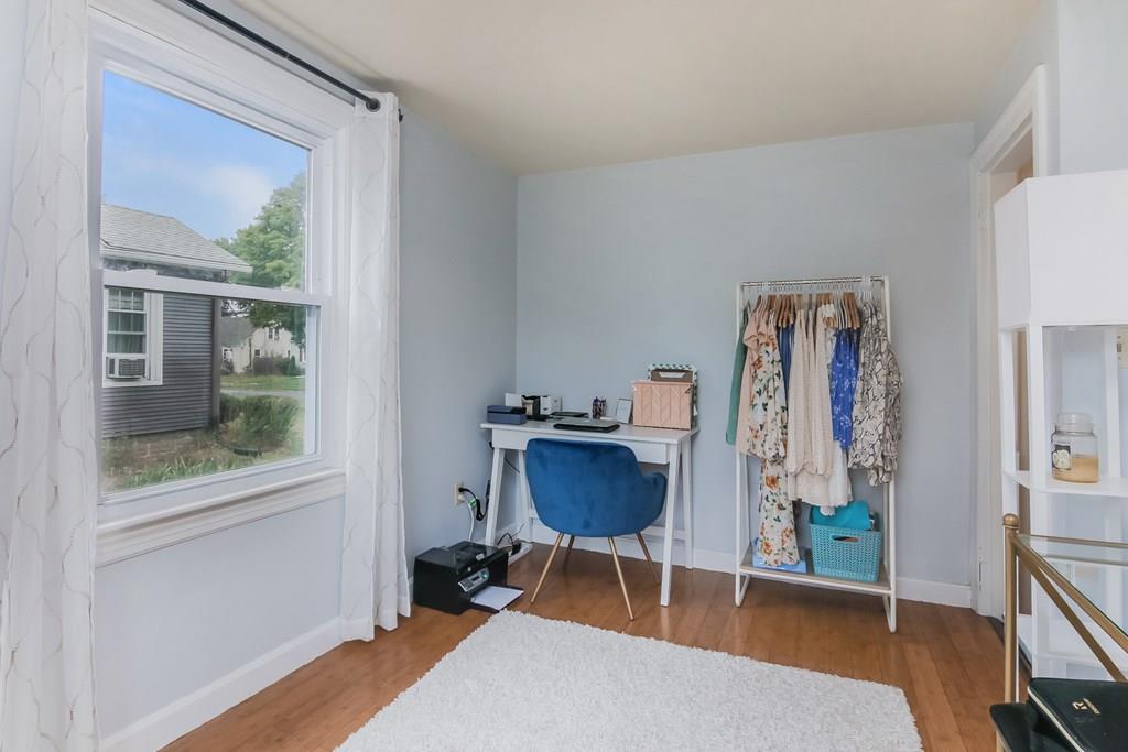 114 Winton Street Springfield, MA 01118 - Photo 23 of 29