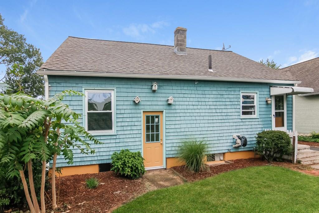 114 Winton Street Springfield, MA 01118 - Photo 27 of 29