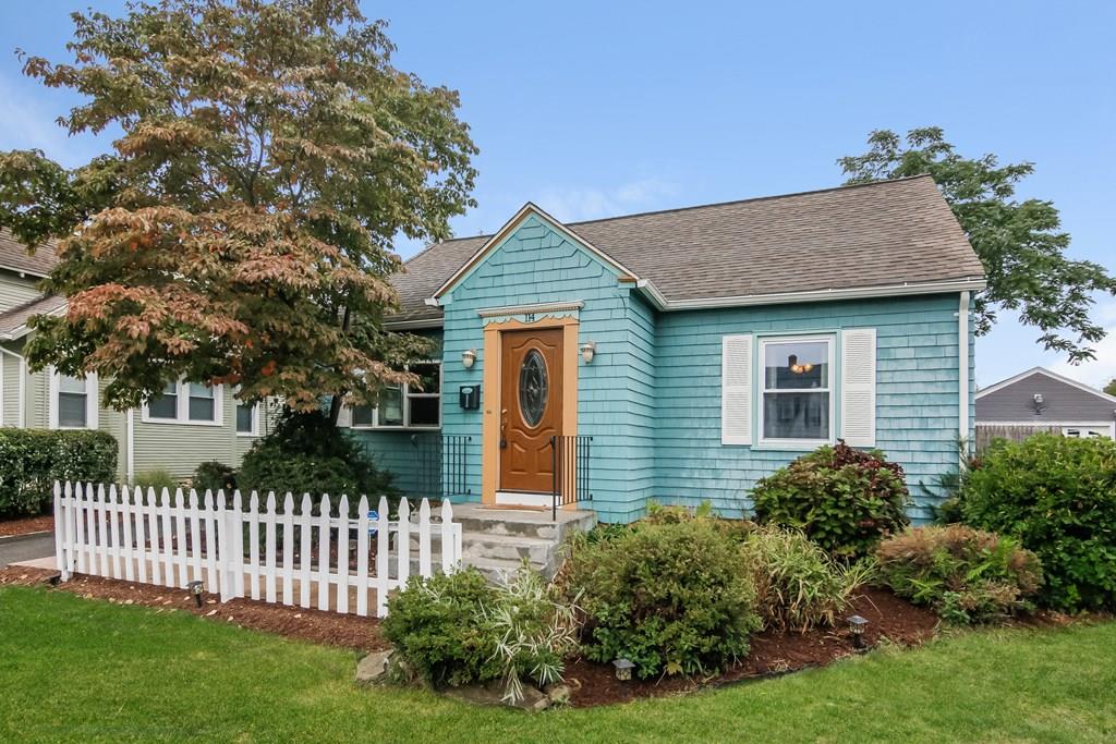 114 Winton Street Springfield, MA 01118 - Photo 3 of 29