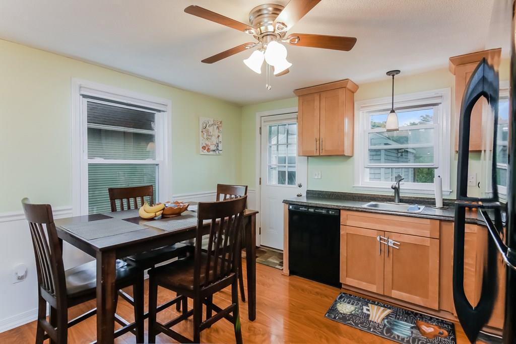 114 Winton Street Springfield, MA 01118 - Photo 8 of 29