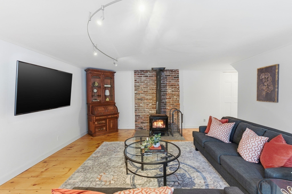 52 Salem Street Andover, MA 01810 - Photo 20 of 42