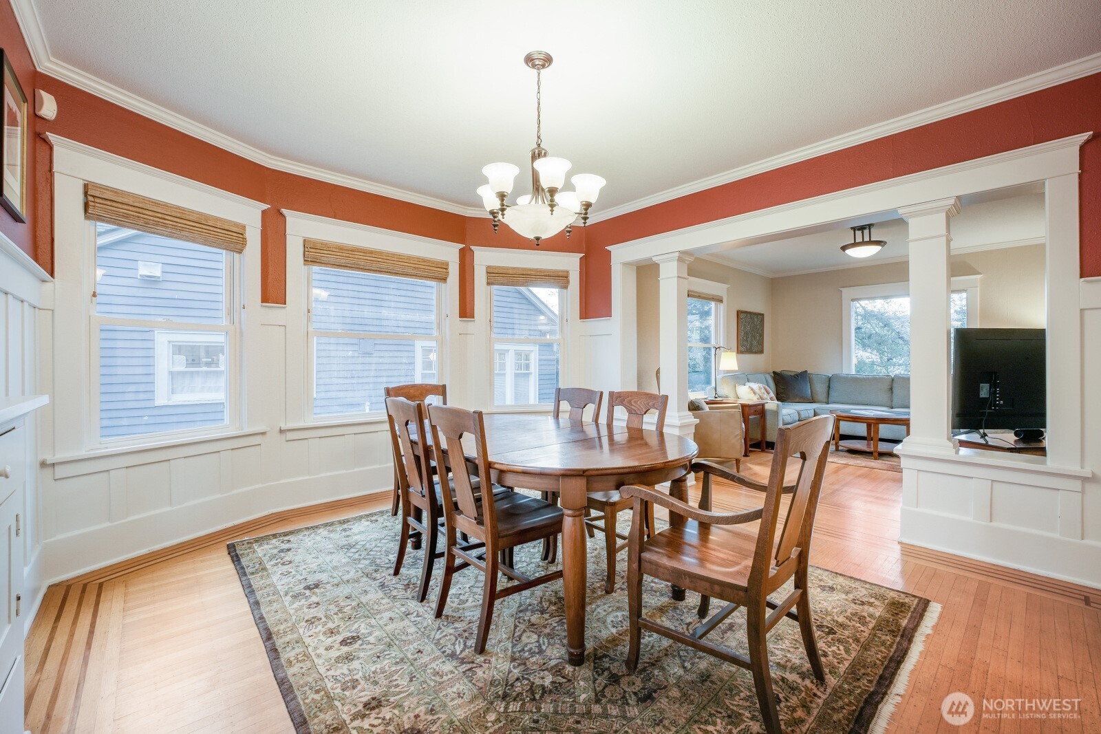 2830 33rd Avenue South Seattle, WA 98144 - Photo 11 of 29