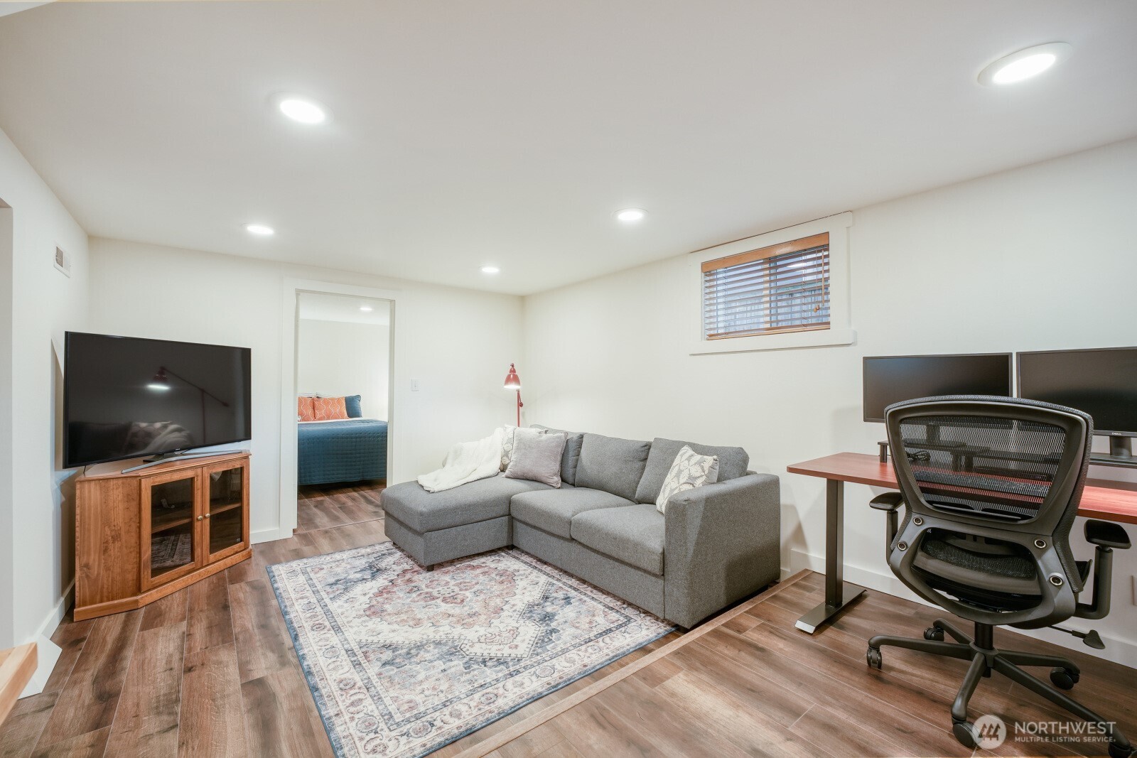 2830 33rd Avenue South Seattle, WA 98144 - Photo 19 of 29