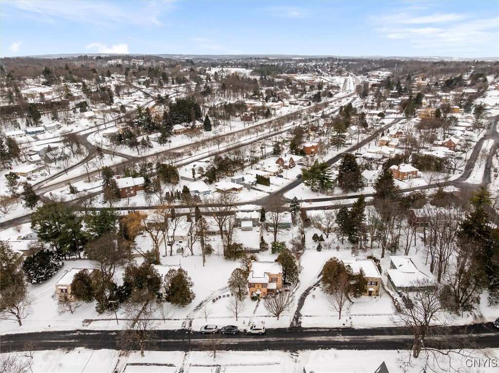 310 Barrington Road Syracuse, NY 13214 - Photo 26 of 39