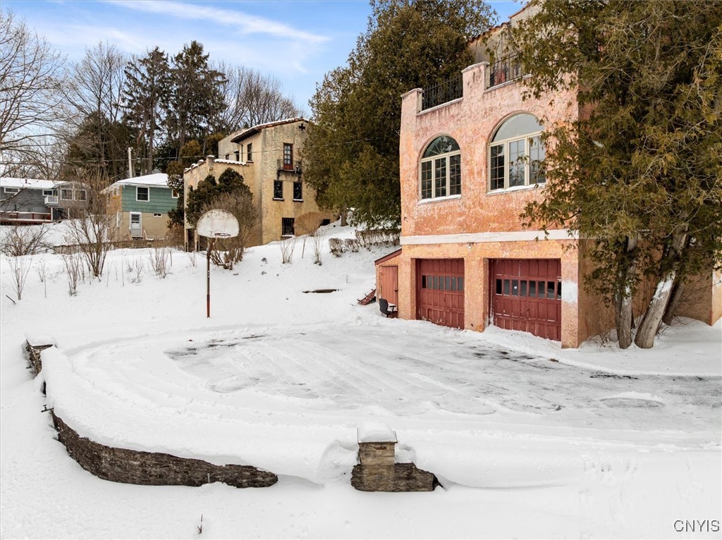 310 Barrington Road Syracuse, NY 13214 - Photo 27 of 39