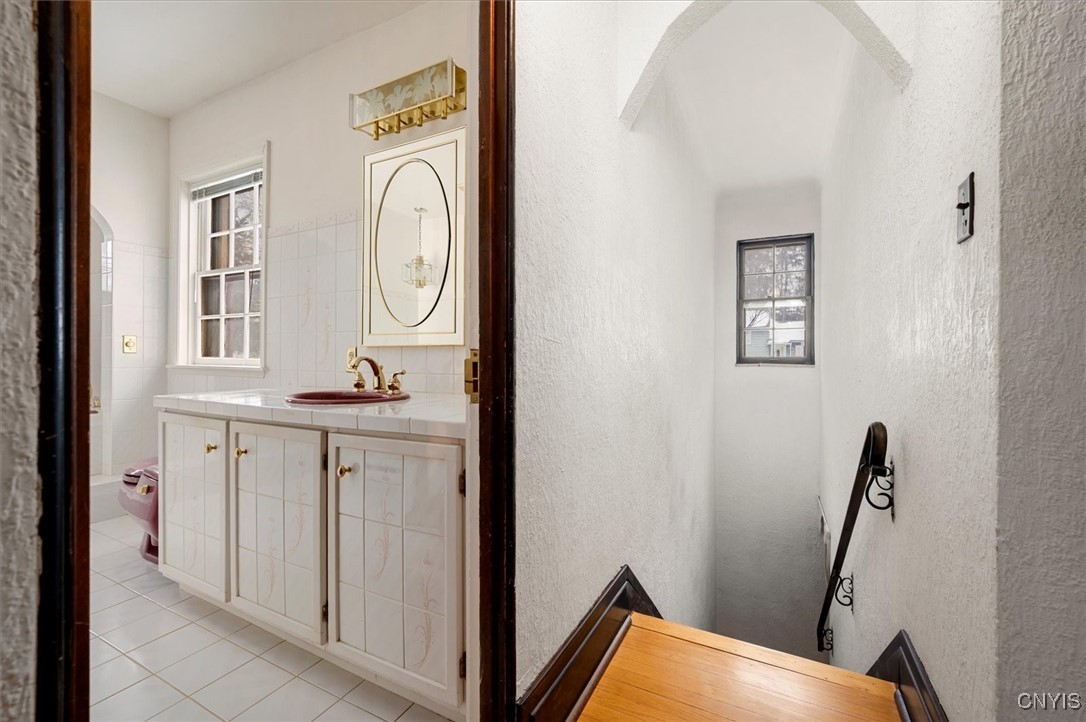 310 Barrington Road Syracuse, NY 13214 - Photo 29 of 39