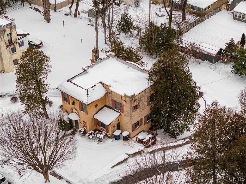 310 Barrington Road Syracuse, NY 13214 - Photo 4 of 39