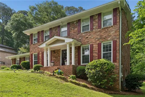 $799,900 | 3265 Henderson Creek Road, Atlanta, GA 30341