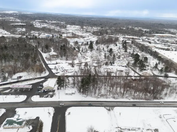 $540,000 | Undisclosed Address, Halfmoon, NY 12065