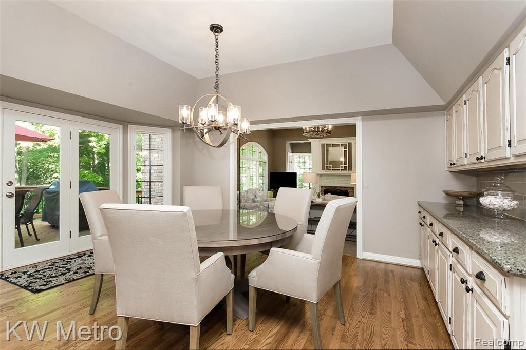 1611 Wakefield Court Rochester Hills, MI 48306 - Photo 10 of 59